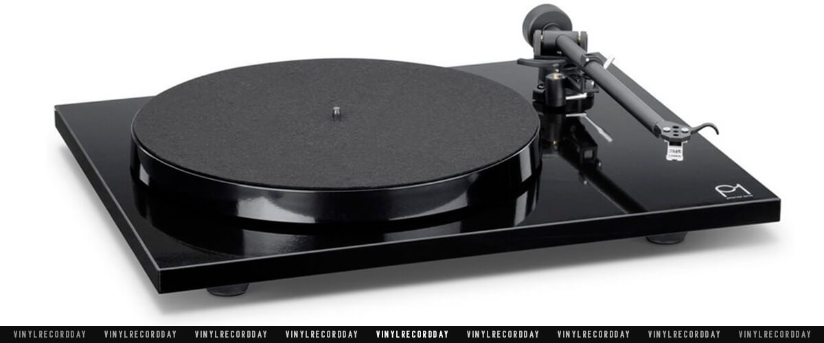 Rega Planar 1 features