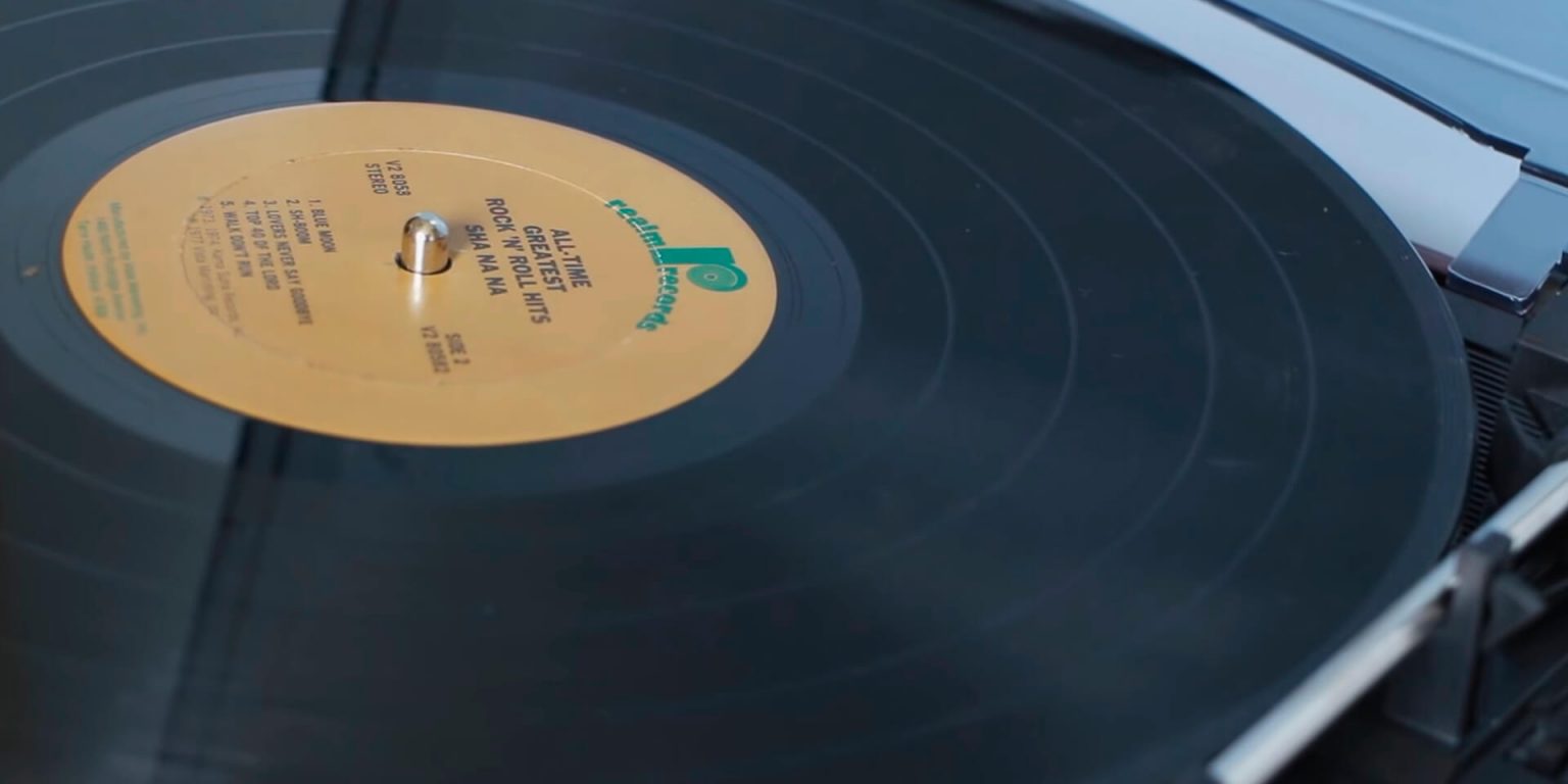 Why Are my Records Skipping [Causes and Fixing Tips]