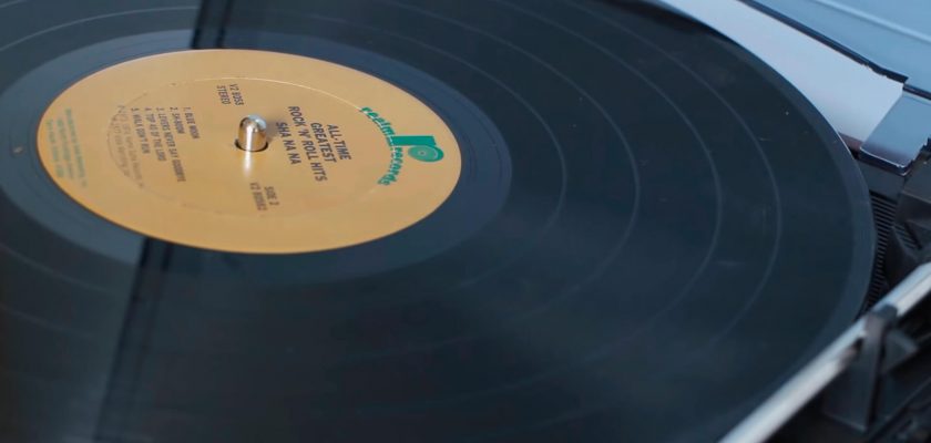 how-to-skip-songs-on-a-record-player