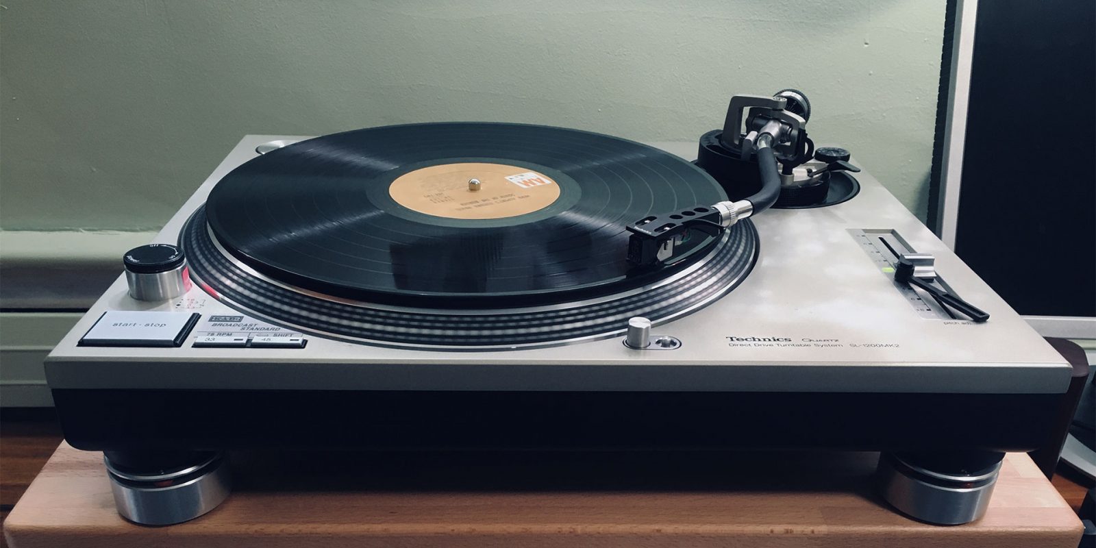 Understanding Phono and Line Switch on Turntables