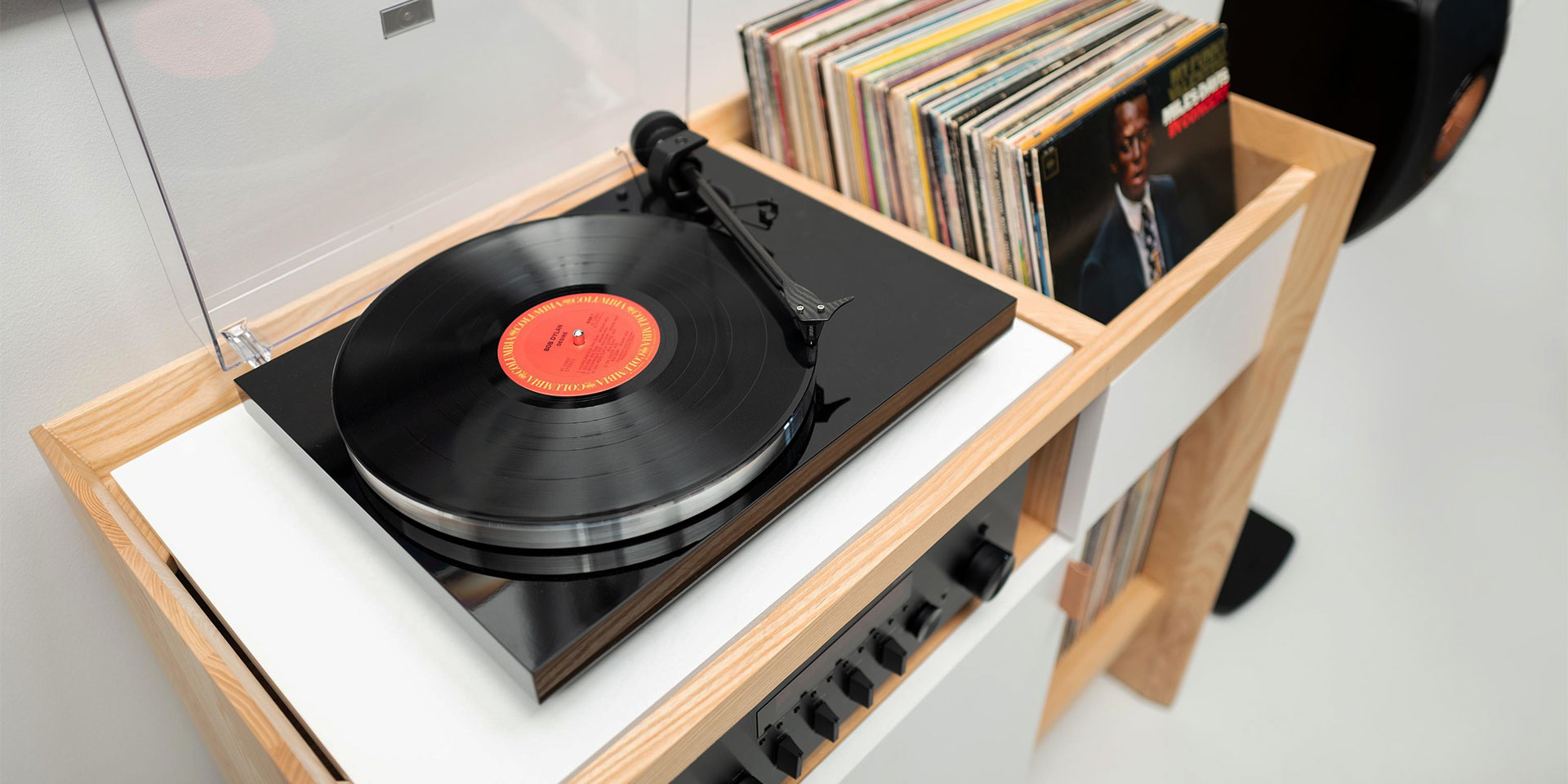 Turntable Stand