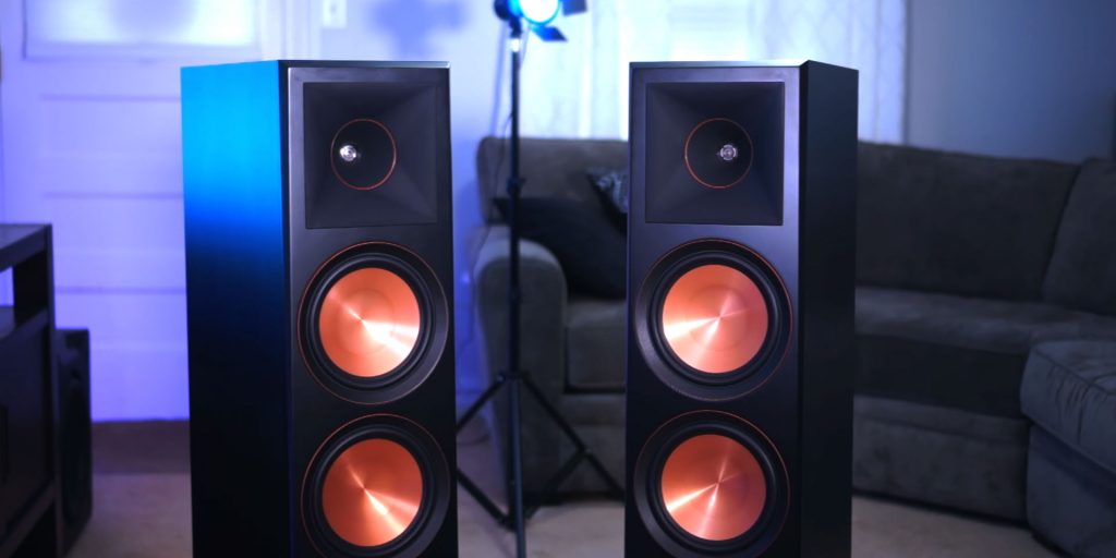 8 Best Speakers for Vinyl 2024 [For True Audiophiles]