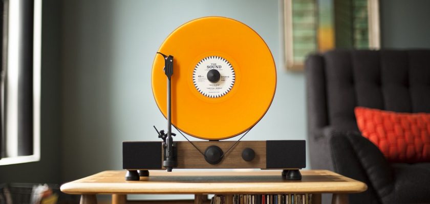 A vertical turntable