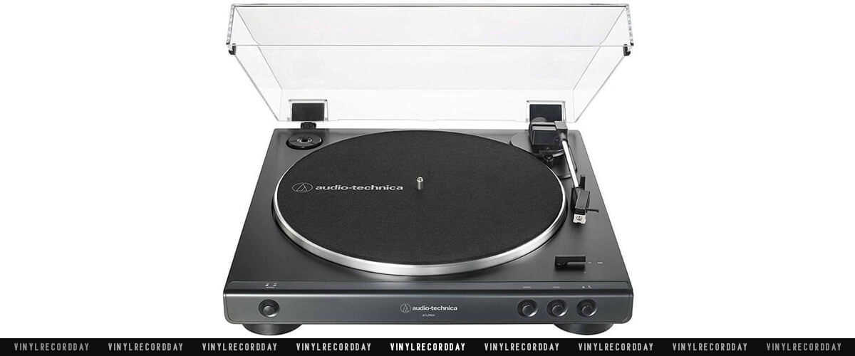 best Turntable Under $200 Audio-Technica AT-LP60X
