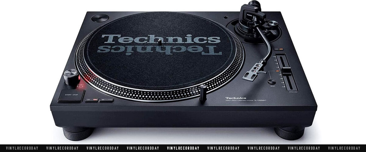 Technics SL-1200MK7