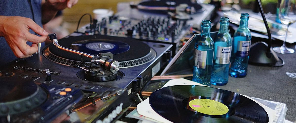 building your personal DJ vinyl record library