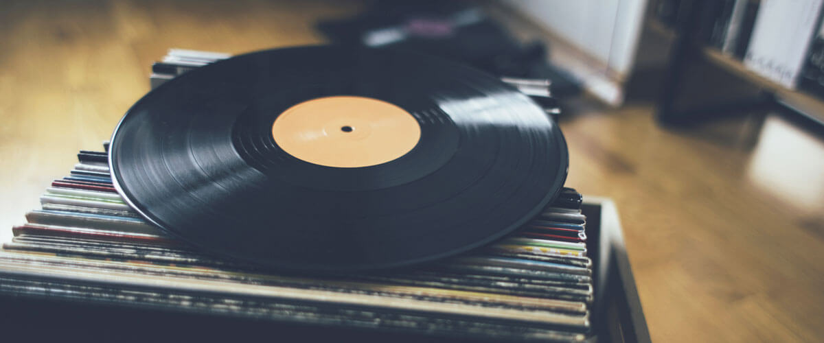 180-gram vinyl vs. standard vinyl