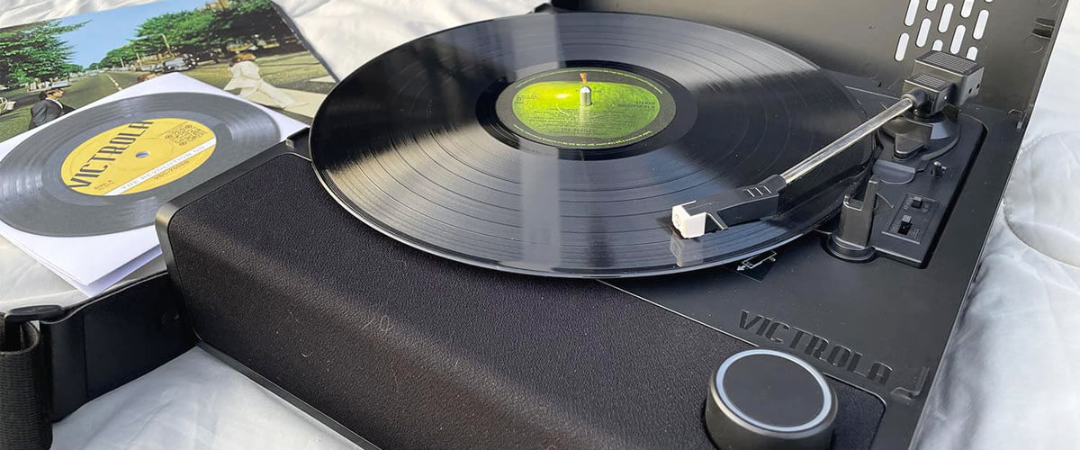 victrola record players overview