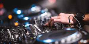The Ultimate Guide to DJ Controllers: Everything You Need to Know